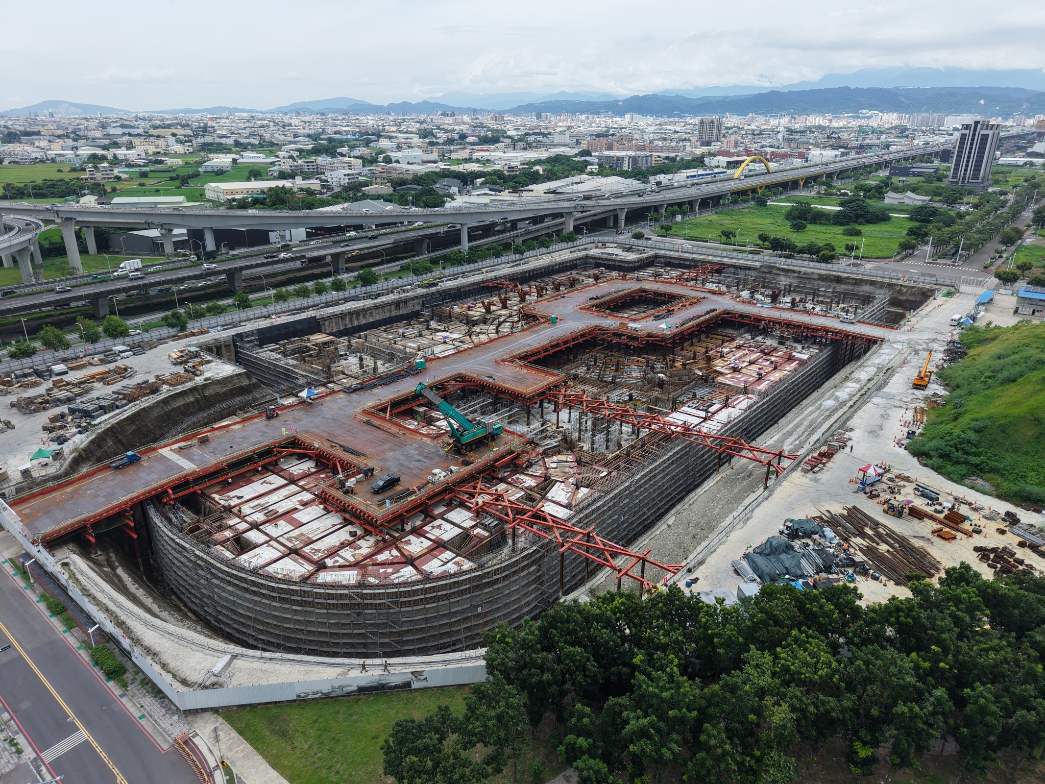 台中巨蛋工程基地空拍，市府10月18日發布